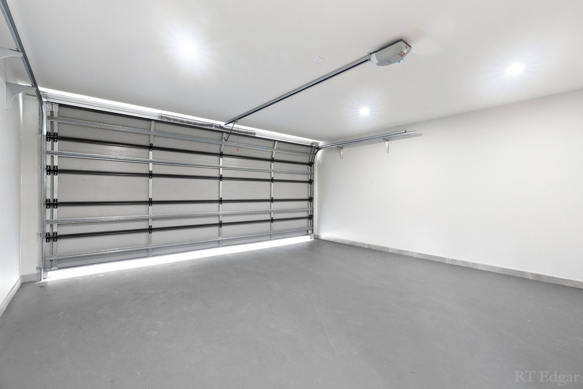 Property Gallery Thumbnail 12
