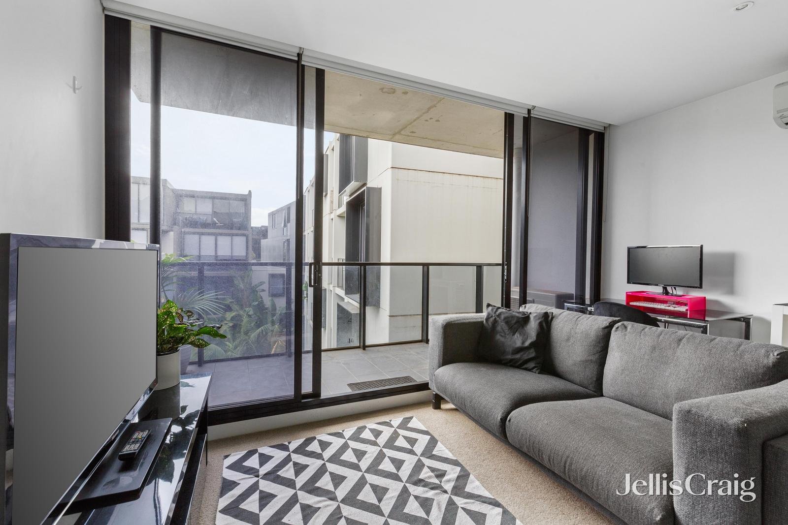419/2 Golding Street, Hawthorn image 2
