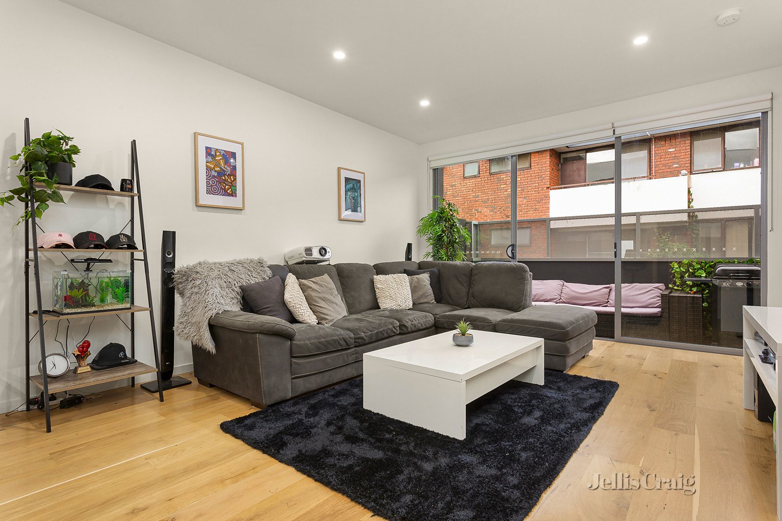 4/193 Maribyrnong Road, Ascot Vale image 2