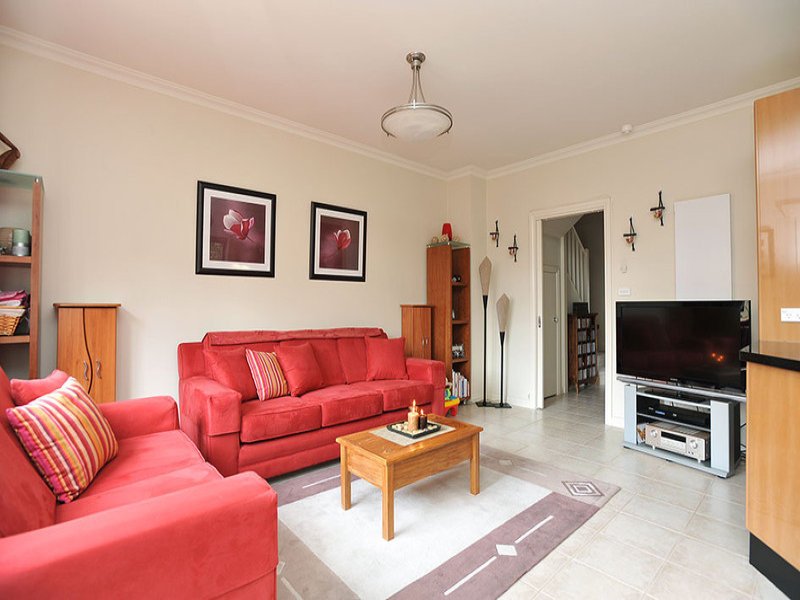 4 / 194 Hyde Street YARRAVILLE