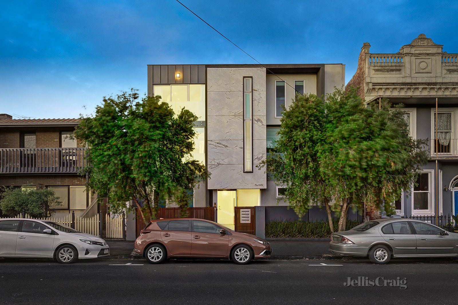 4/199 Barkly Street, Brunswick image 1