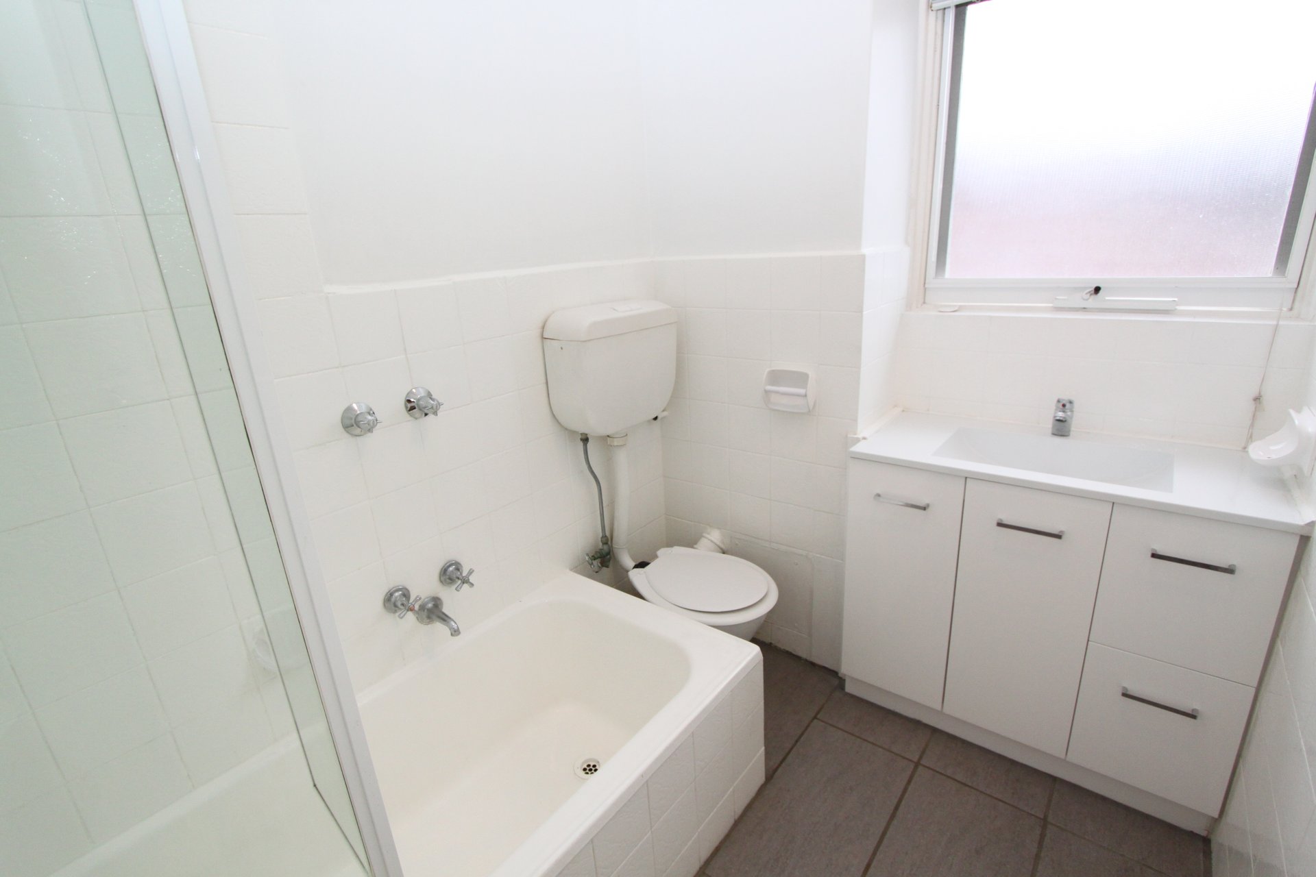 Property Gallery Thumbnail 4