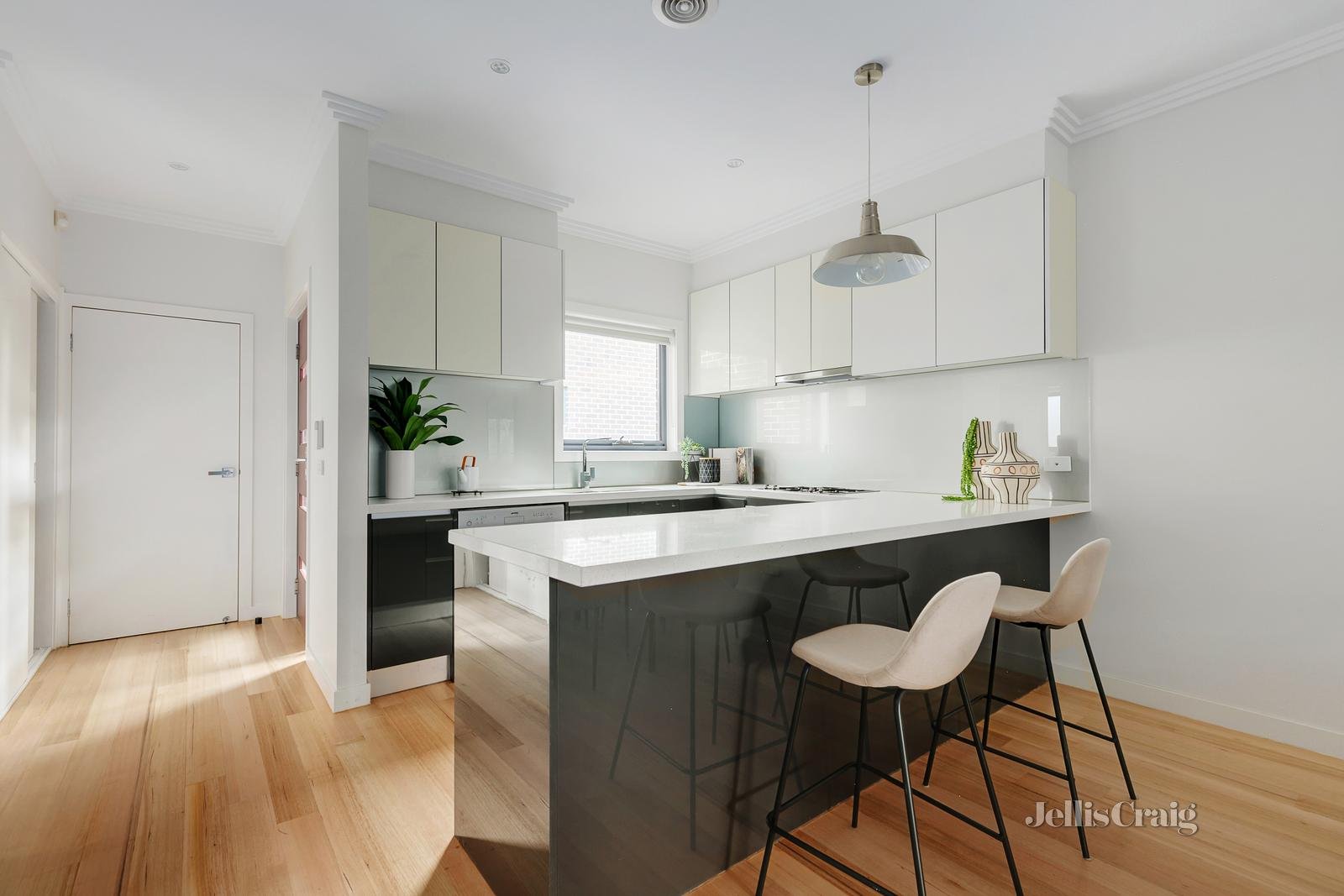 4/199 Springfield Road, Blackburn North image 3