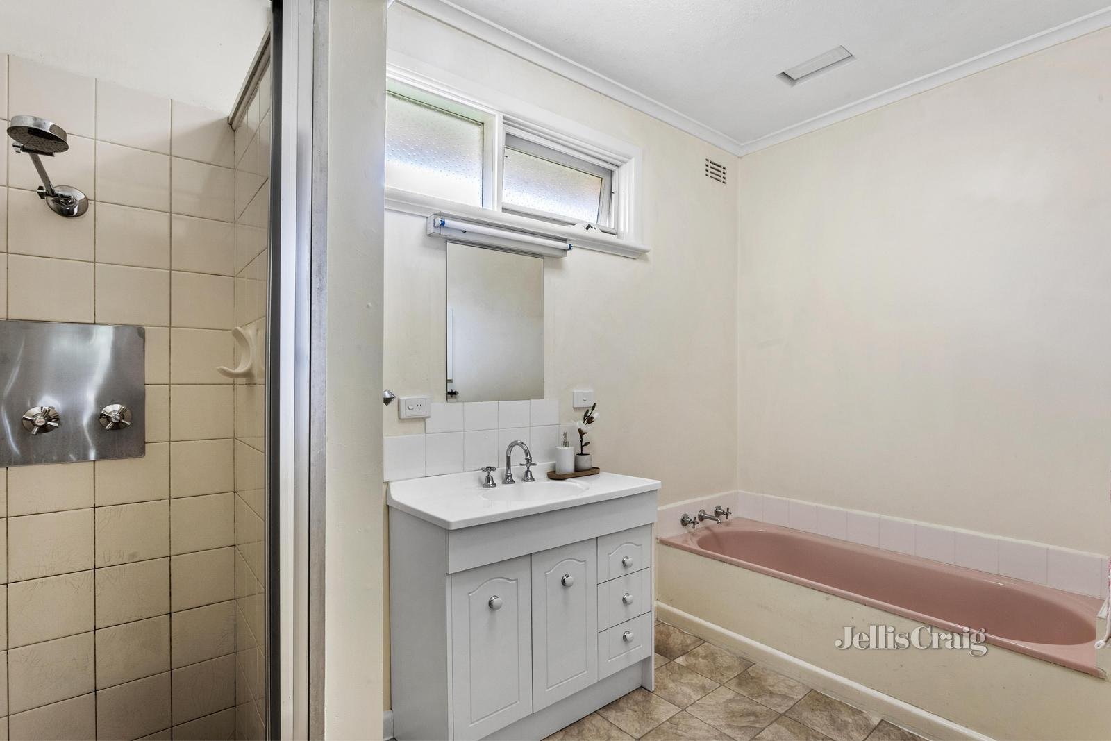 41A Chesterville Drive, Bentleigh East image 7