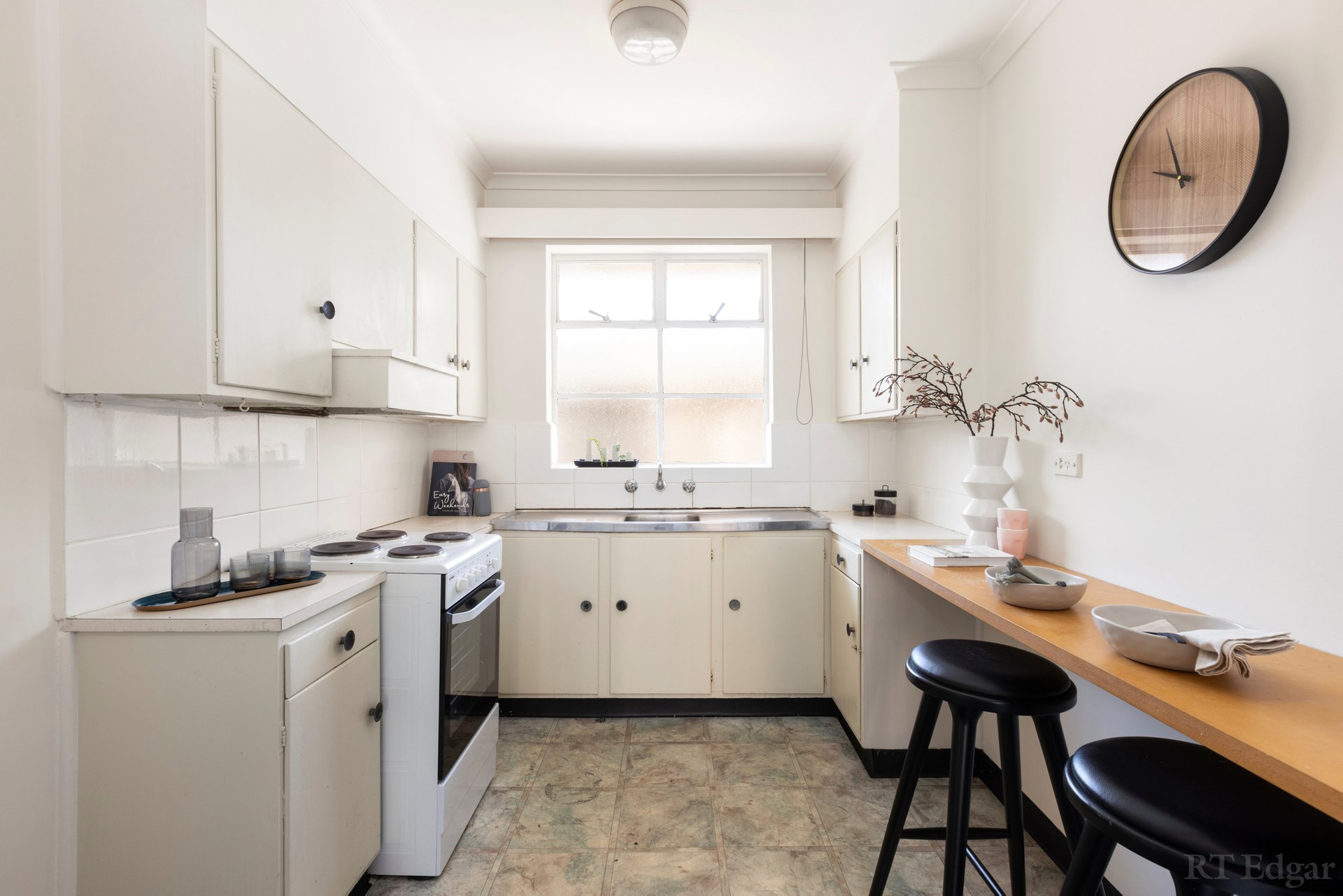 Property Gallery Thumbnail 5