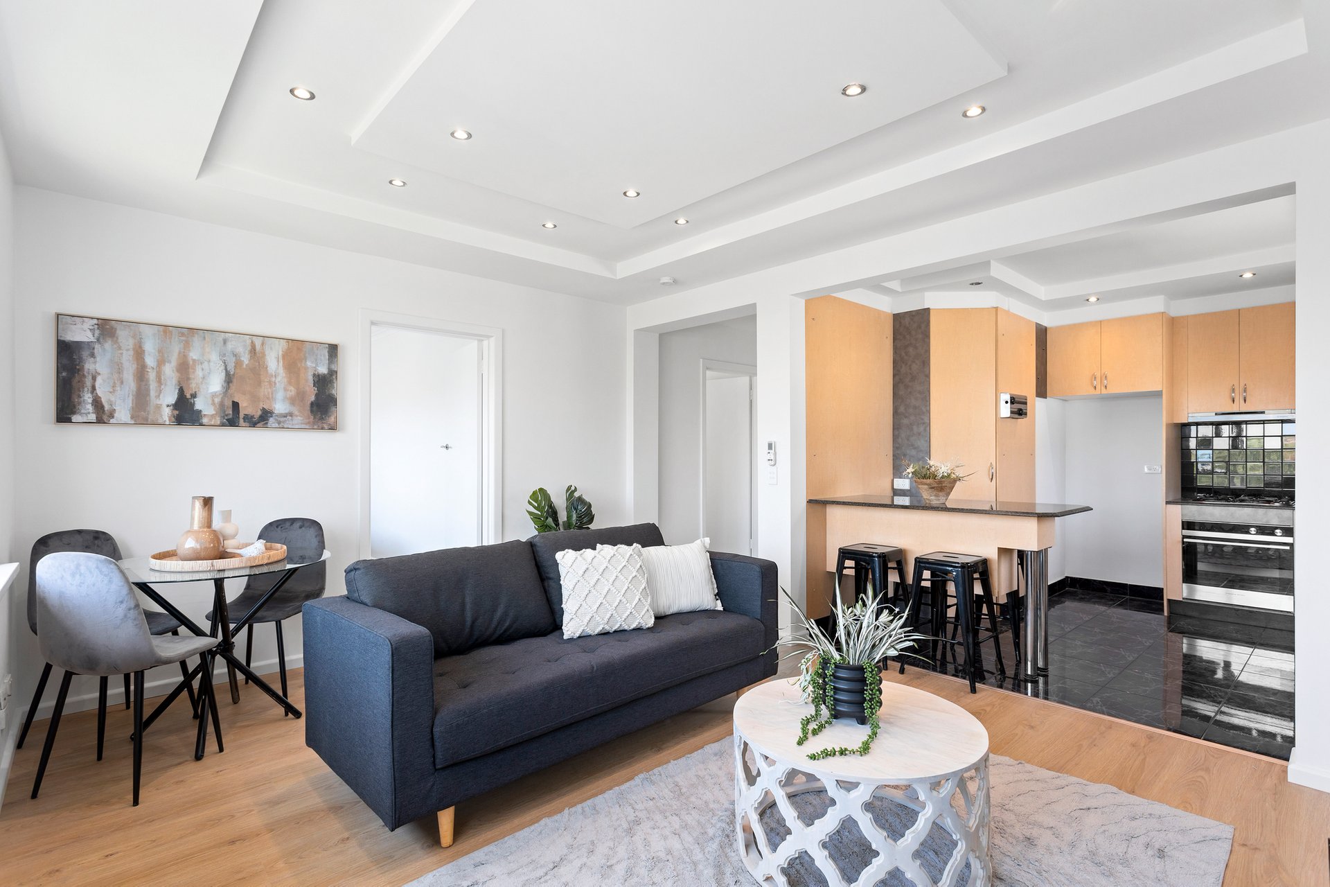 Property Gallery - Main Image