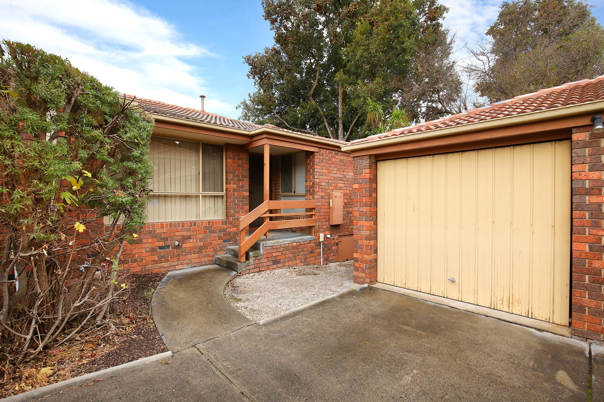 4/2-4 David Street, Ringwood image 1