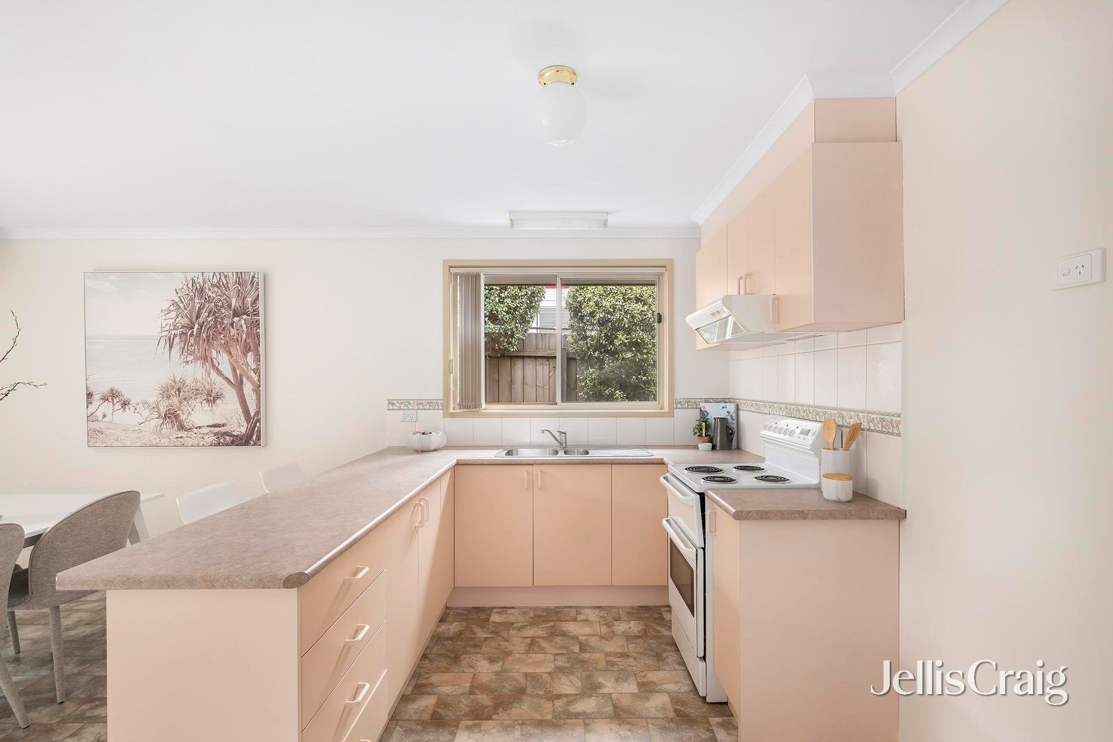 4/2-4 Lusher Road, Croydon image 7