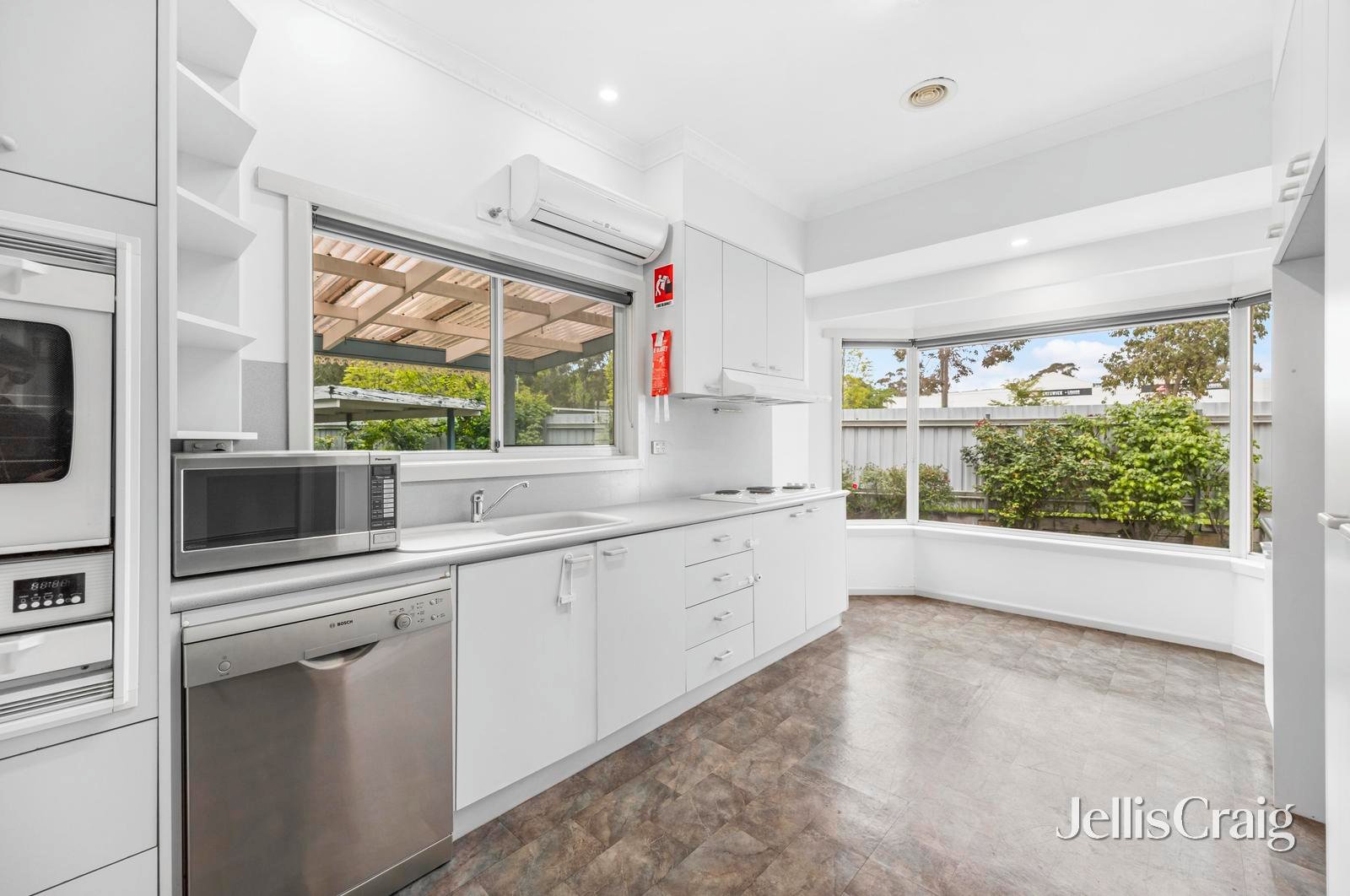 42 Albert Street, Creswick image 4