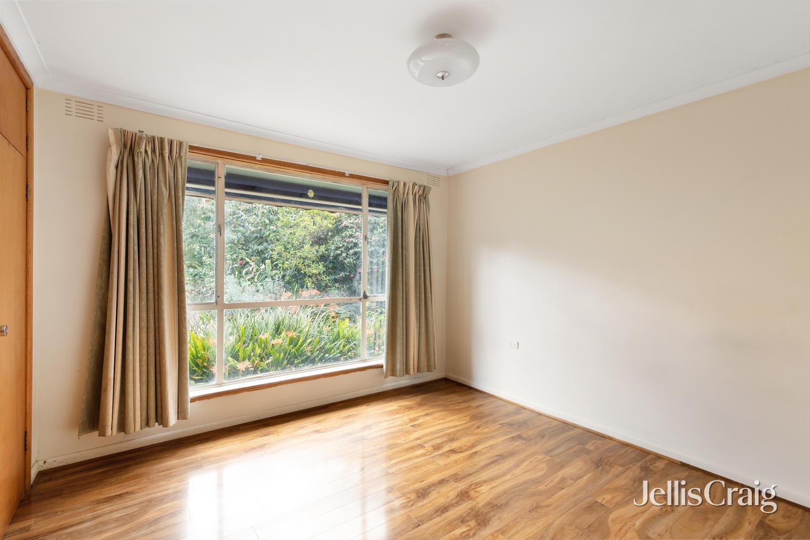 42 Alma Street, Lower Plenty image 8