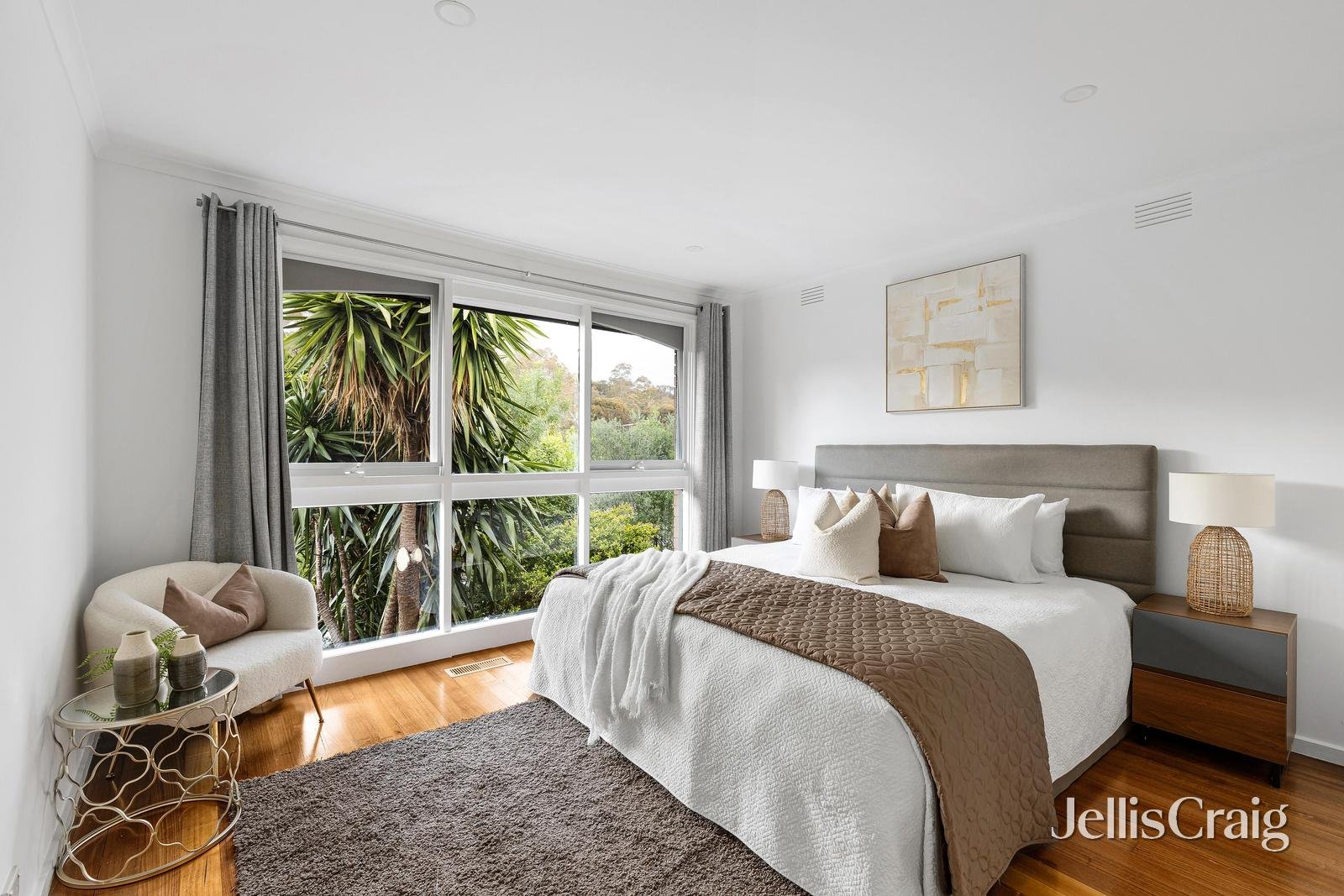 42 Avandina Crescent, Greensborough image 7