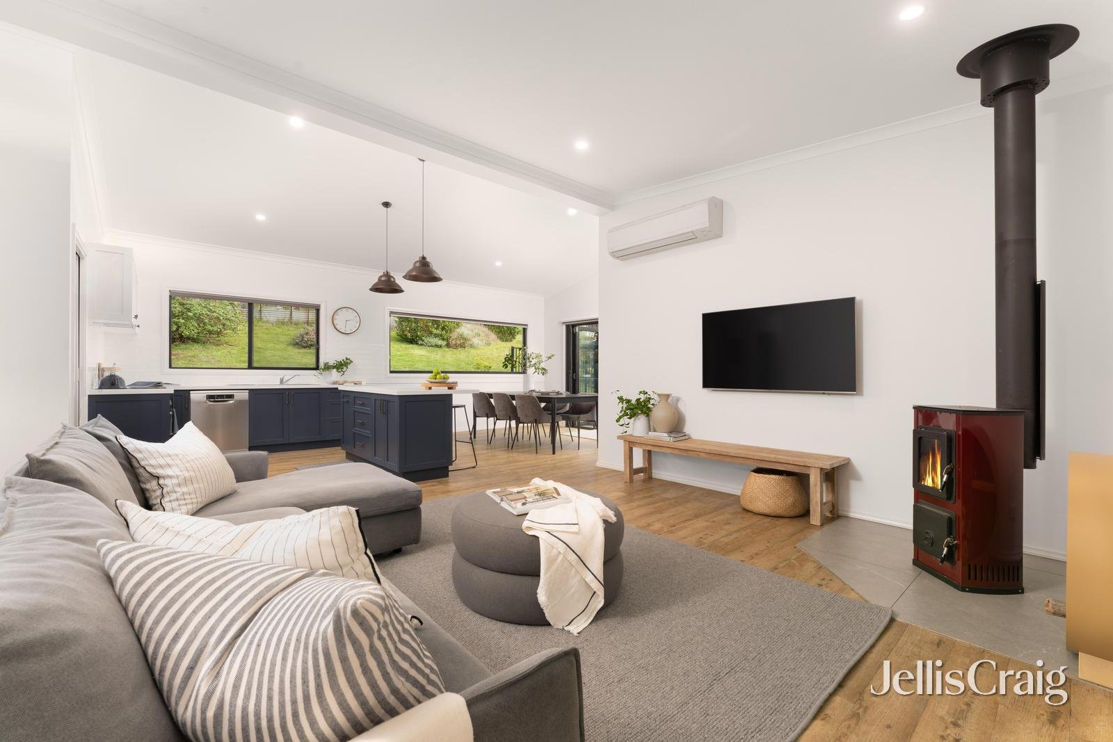 42 Bell Avenue, Mount Helen image 4