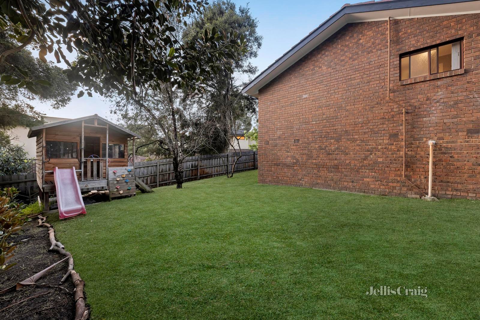 42 Boronia Grove, Doncaster East image 13