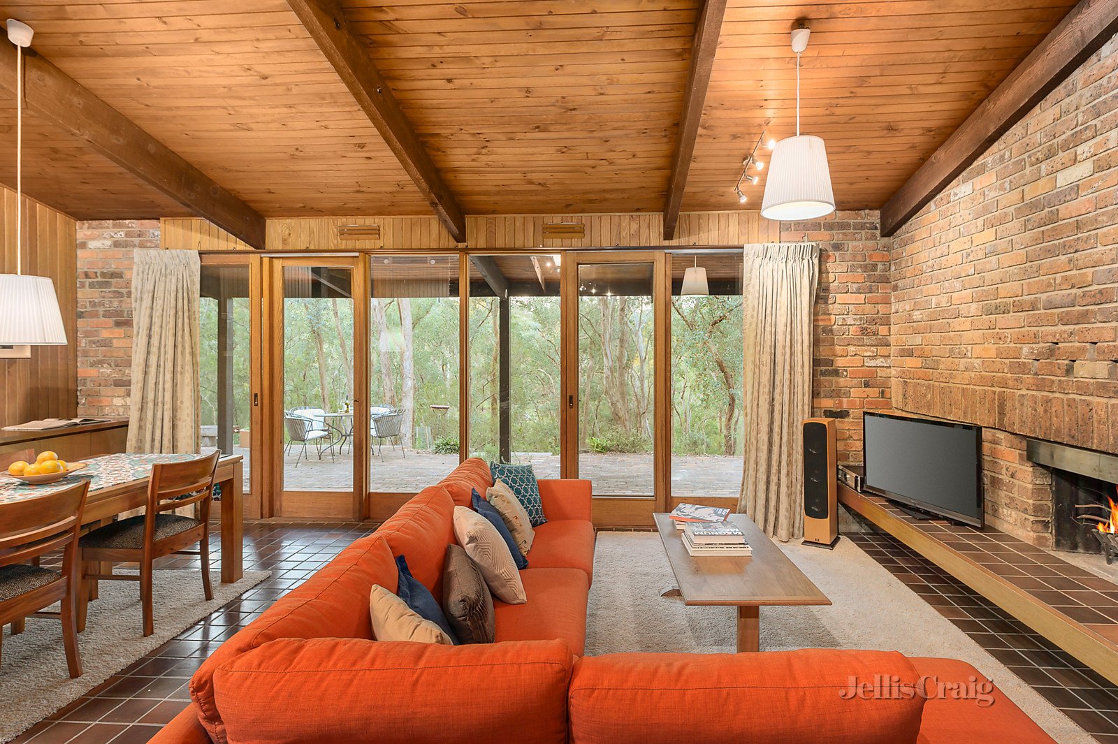 42 Bradleys Lane, North Warrandyte image 4