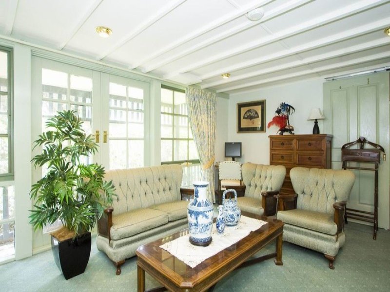 42 BROWNS Road, Montrose image 6