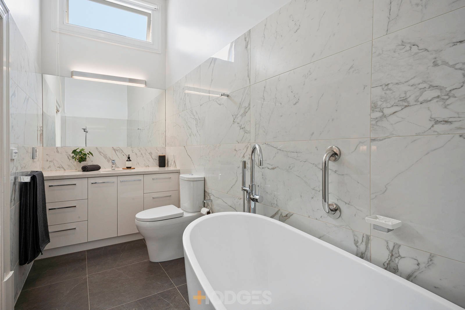 42 Buckland Avenue Newtown