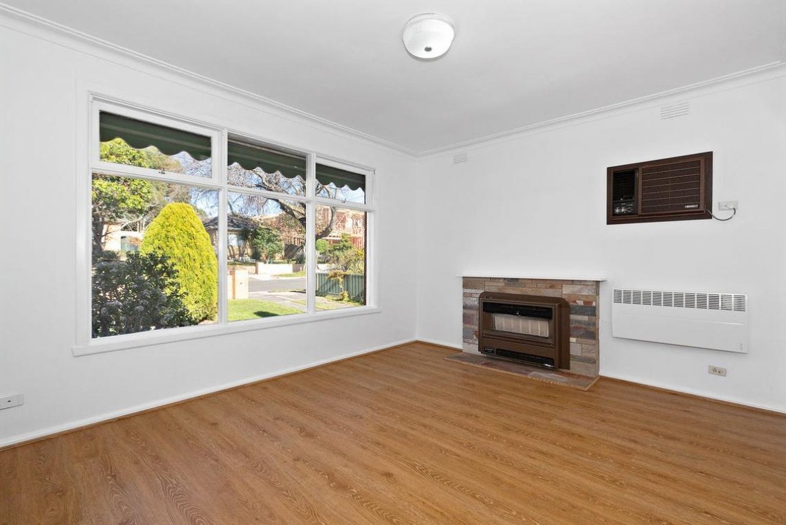 42 Caroline Cres, Blackburn&nbsp;North image 4
