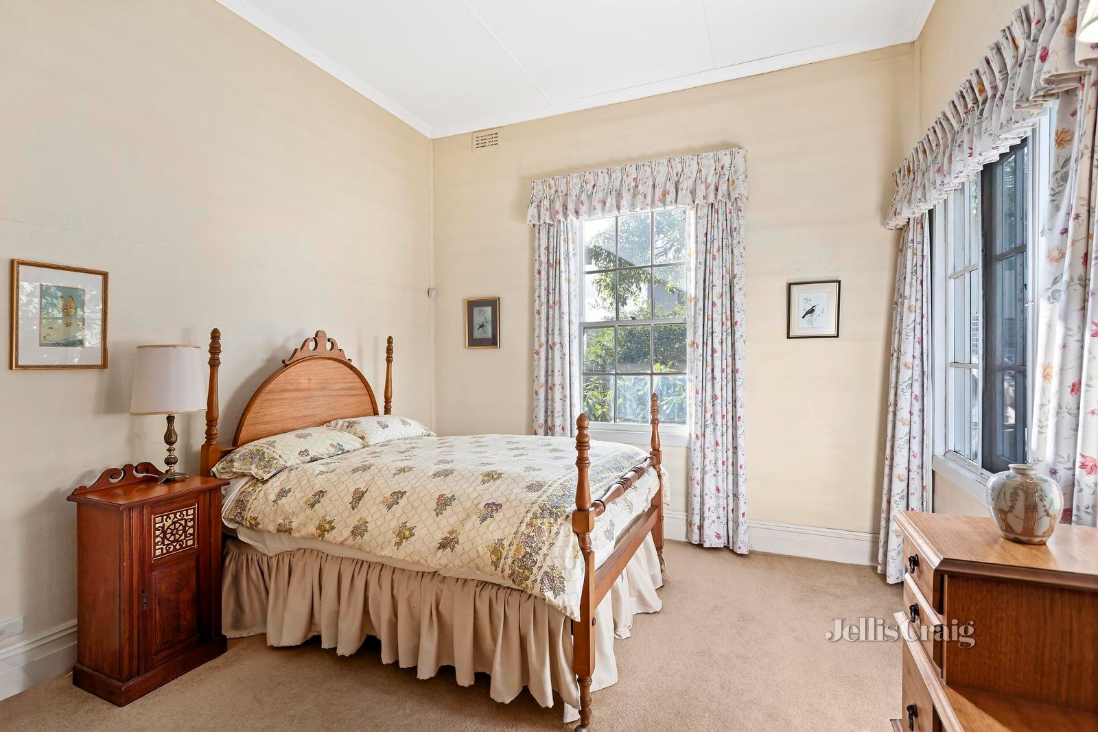 42 Coven Avenue, Heathmont image 6