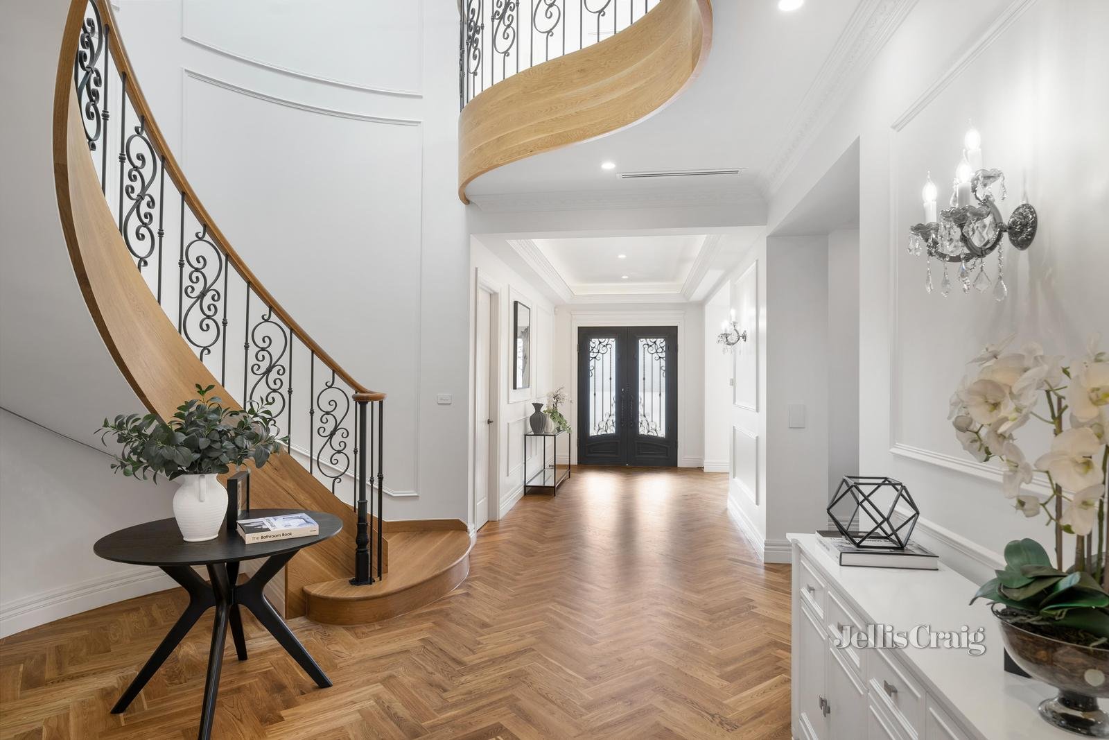 42 Cypress Avenue, Glen Waverley image 3