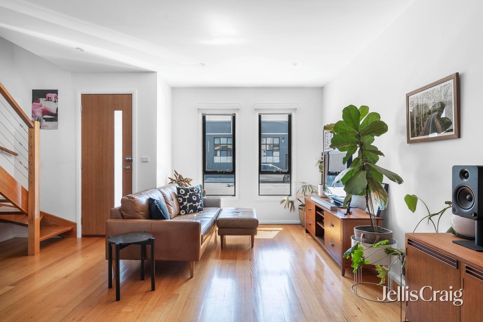 4/2 Davies Street, Brunswick image 2