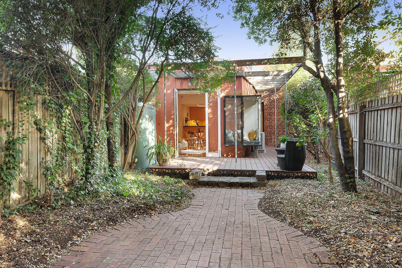 Property Gallery Thumbnail 10