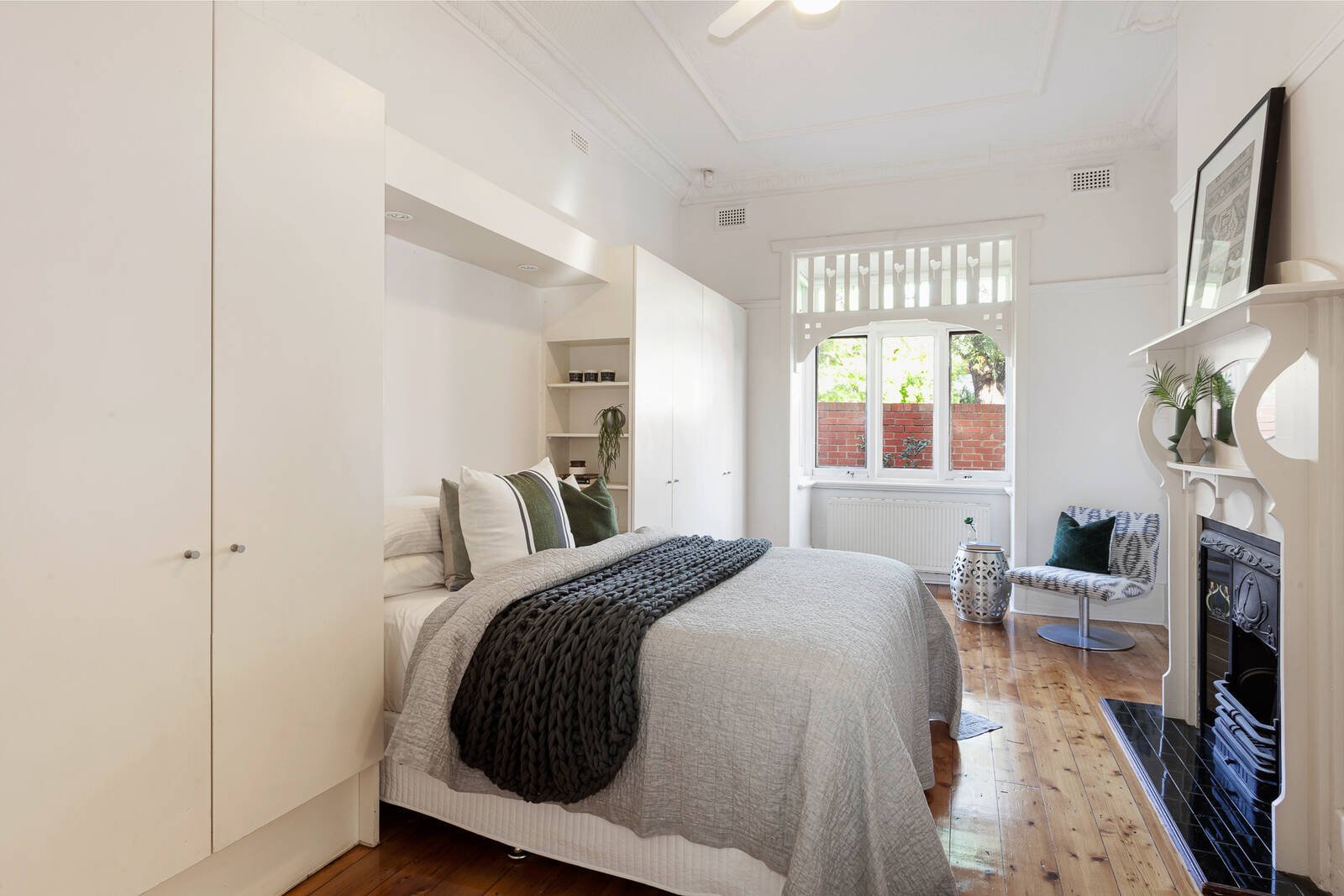 Property Gallery Thumbnail 14