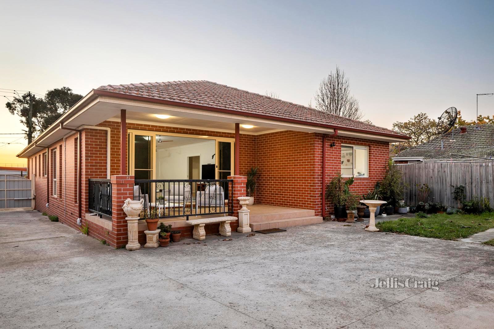42 Edwin Street, Ivanhoe image 17