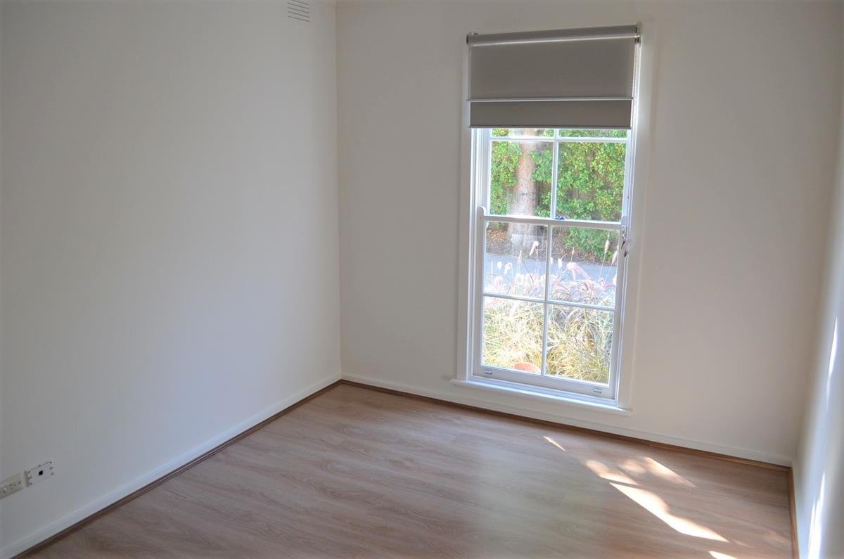 4/2 Evans Road, Kew image 3