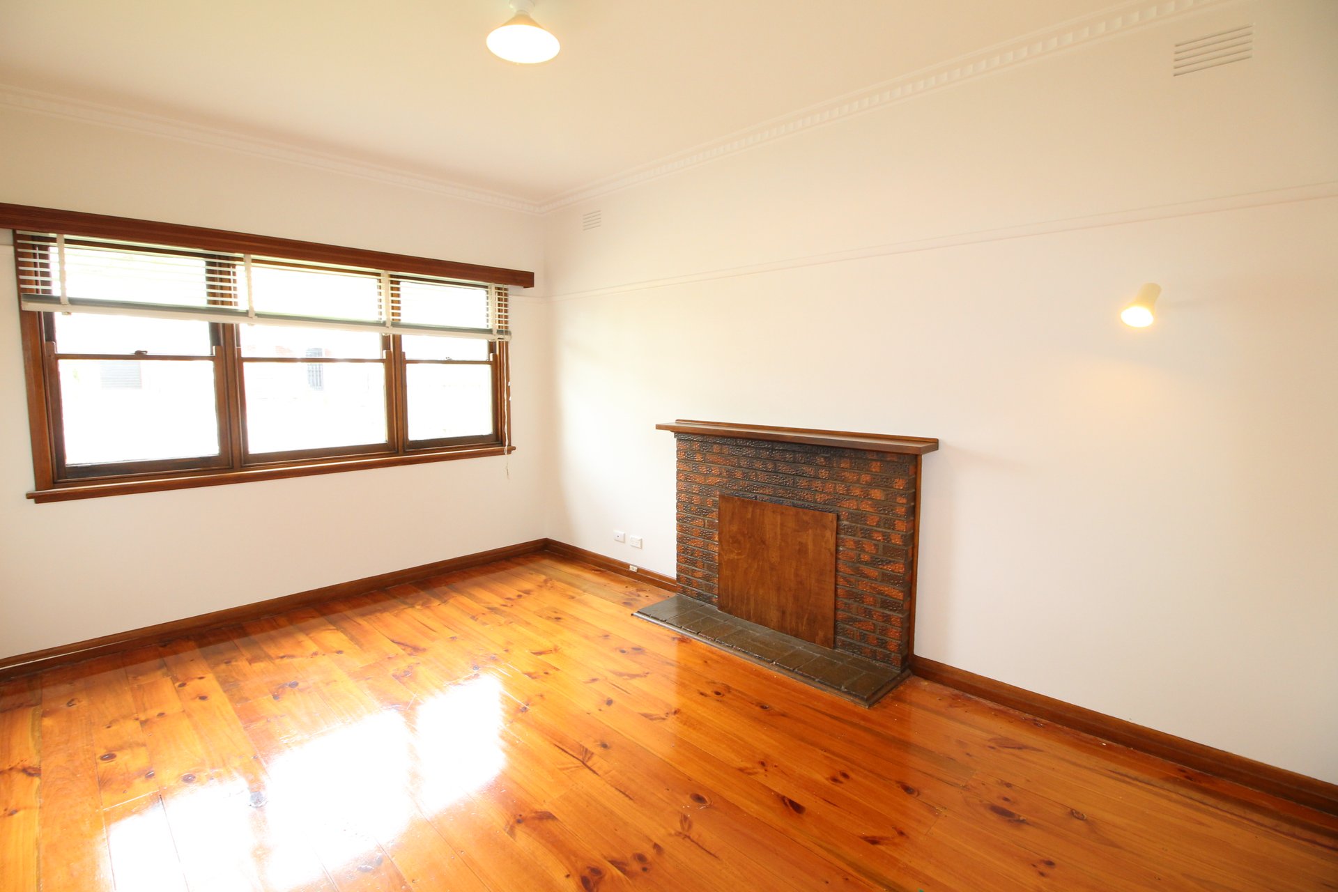 42 Gertrude Street, Geelong&nbsp;West image 3