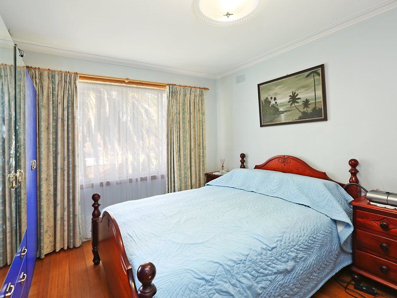 42 Giddings Street, North Geelong image 5