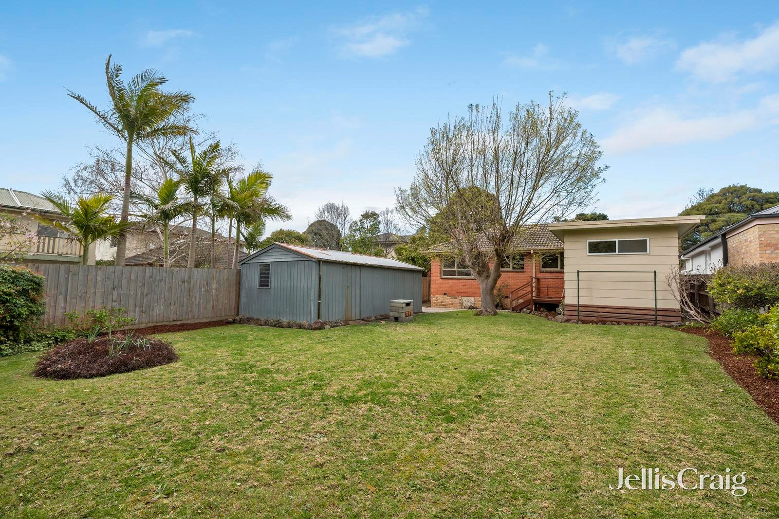 42 Gissing Street, Blackburn South image 8