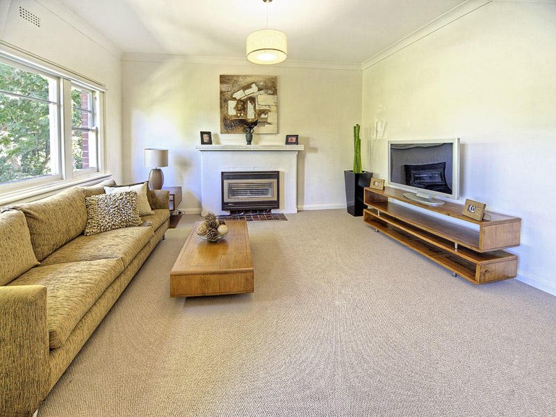 4/2 Glen Arm Road, Glen Iris image 1