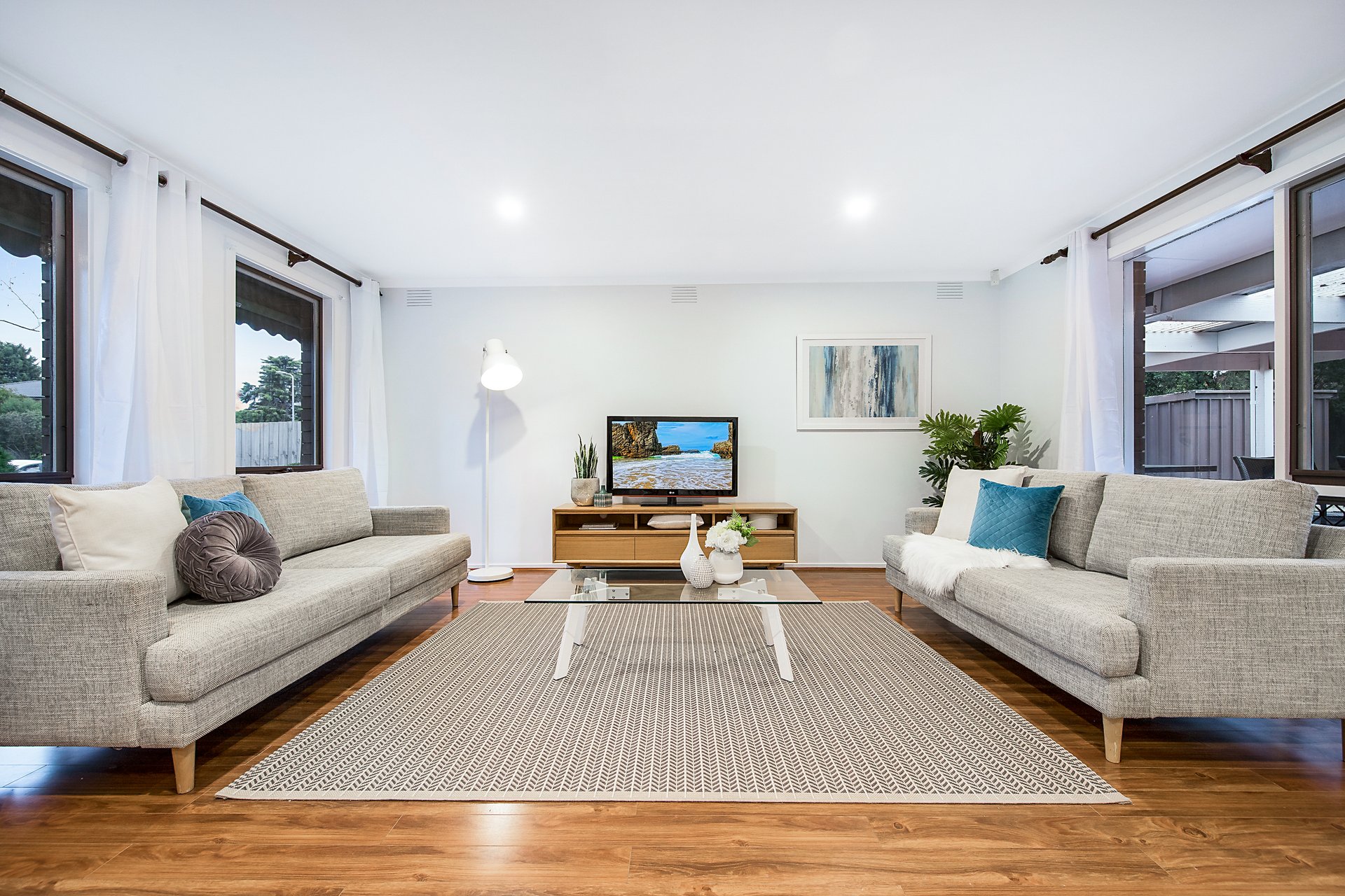42 Goulburn Drive, Rowville image 2