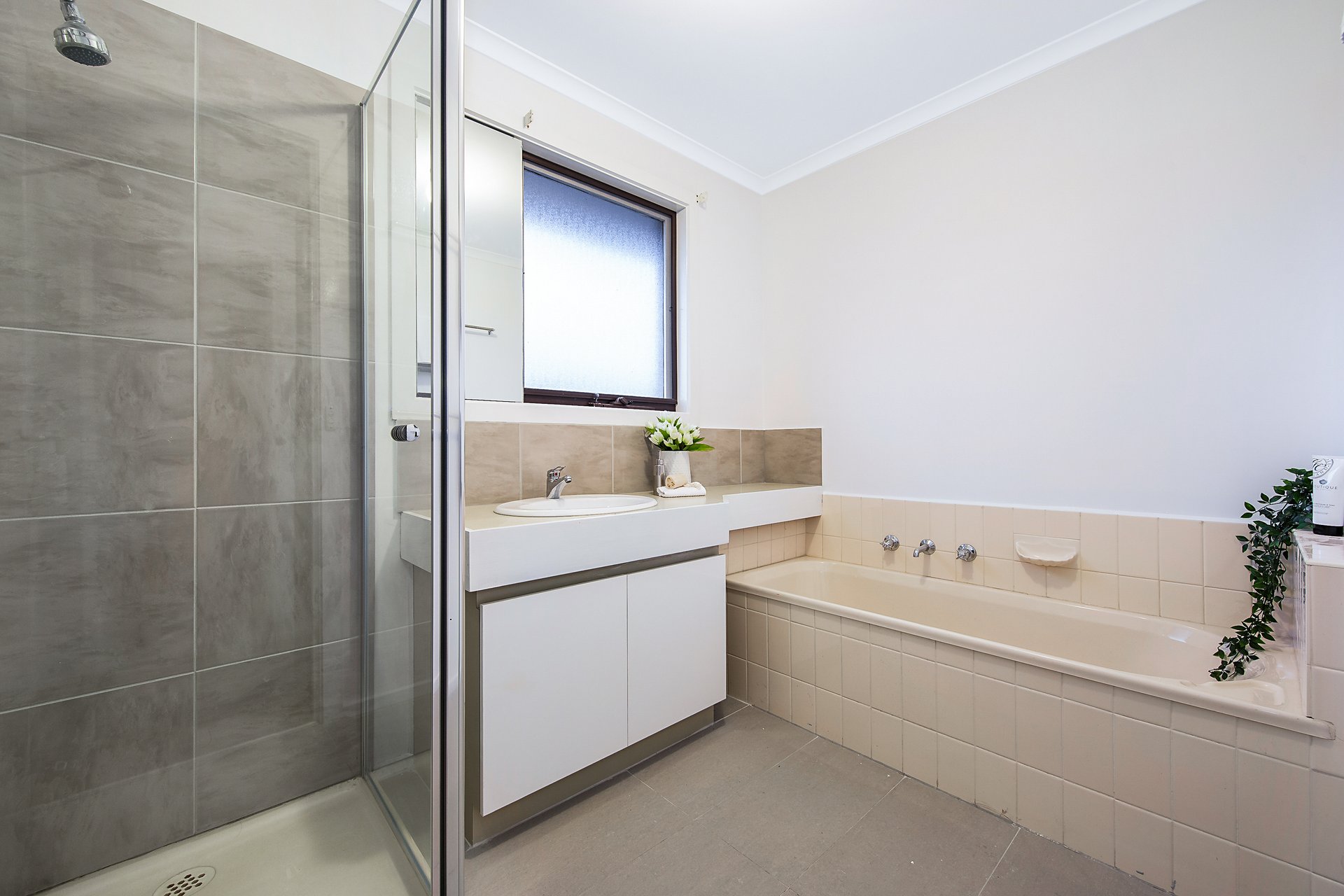 42 Goulburn Drive, Rowville image 10