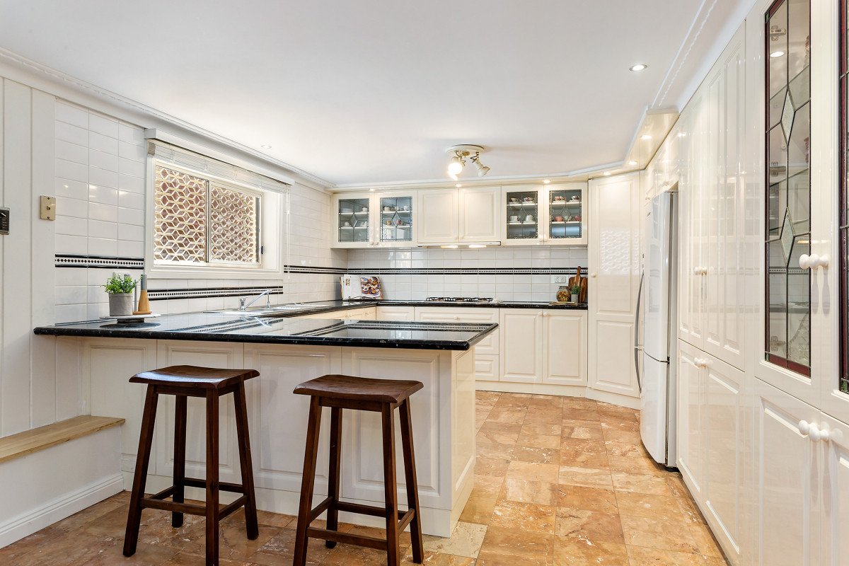 42 Grange Park Avenue, Doncaster image 4