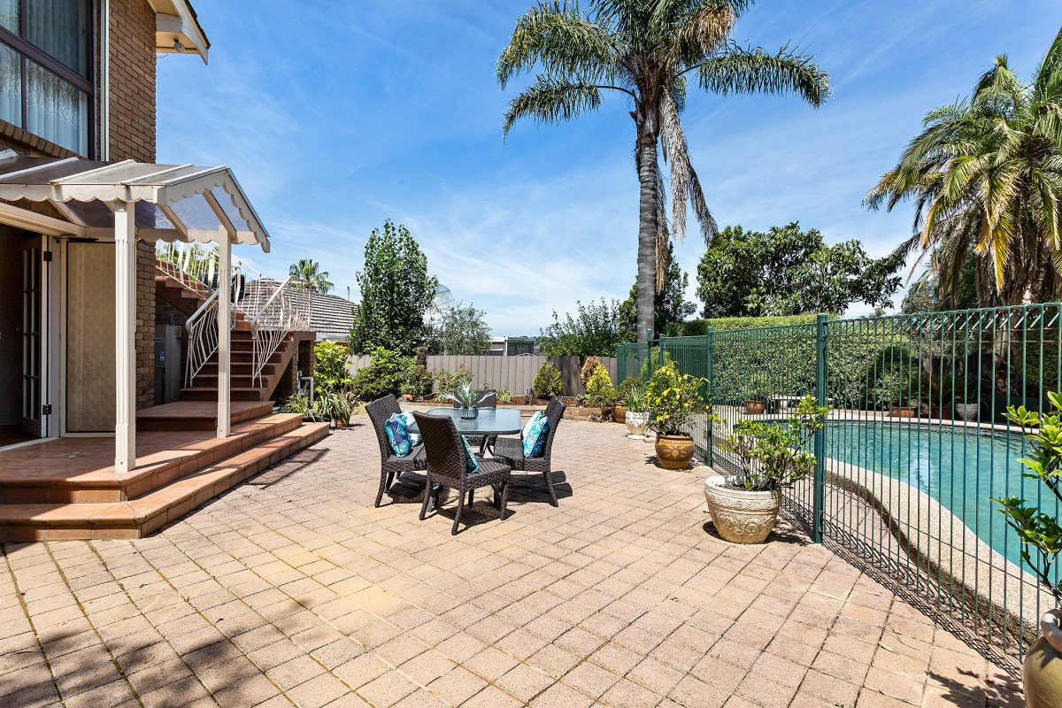 42 Grange Park Avenue, Doncaster image 9