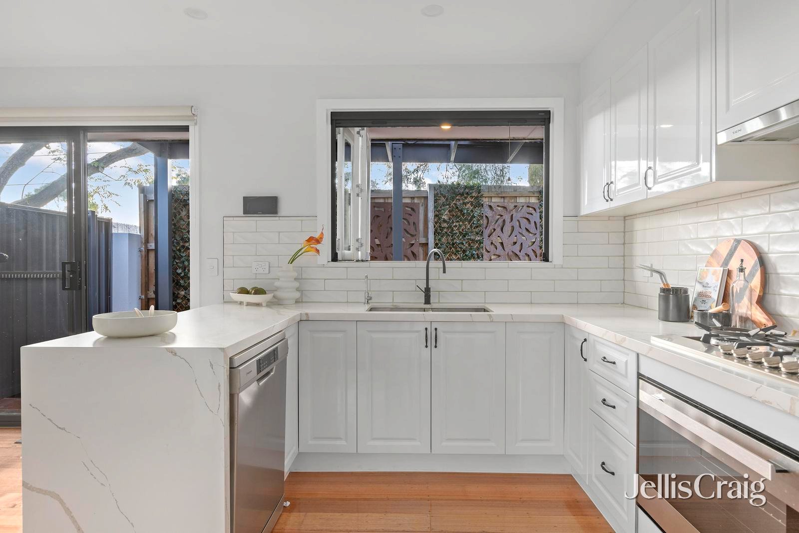 42 Harrington Road, Airport&nbsp;West image 6
