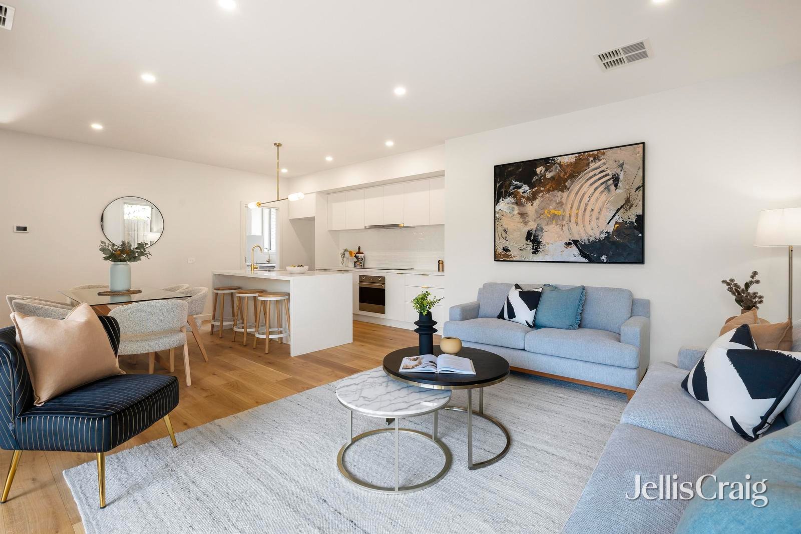 4/2 Harrison Street, Mitcham image 3