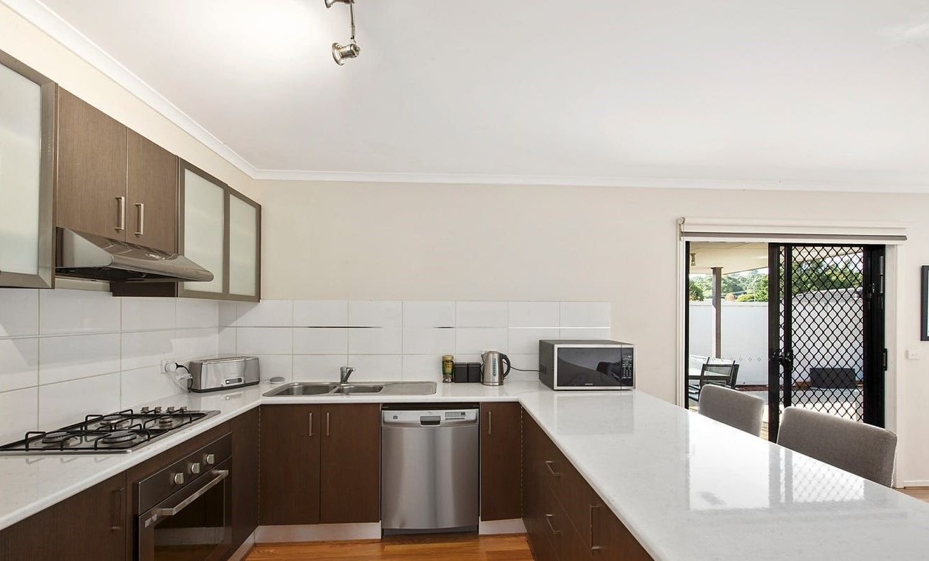 42 Hedwig Drive, Mooroolbark image 6