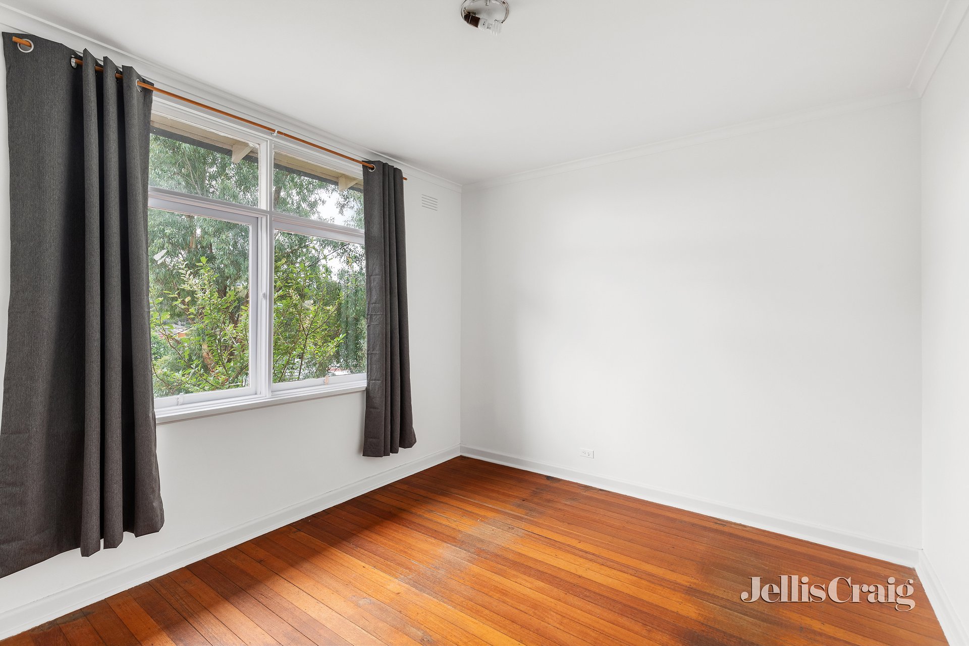 42 Henry Street, Eltham image 6