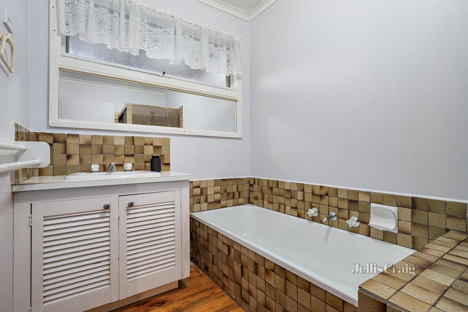 42 High Street, Seville East image 7