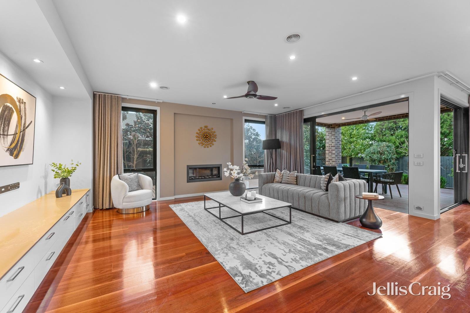 42 Highvale Road, Glen Waverley image 9