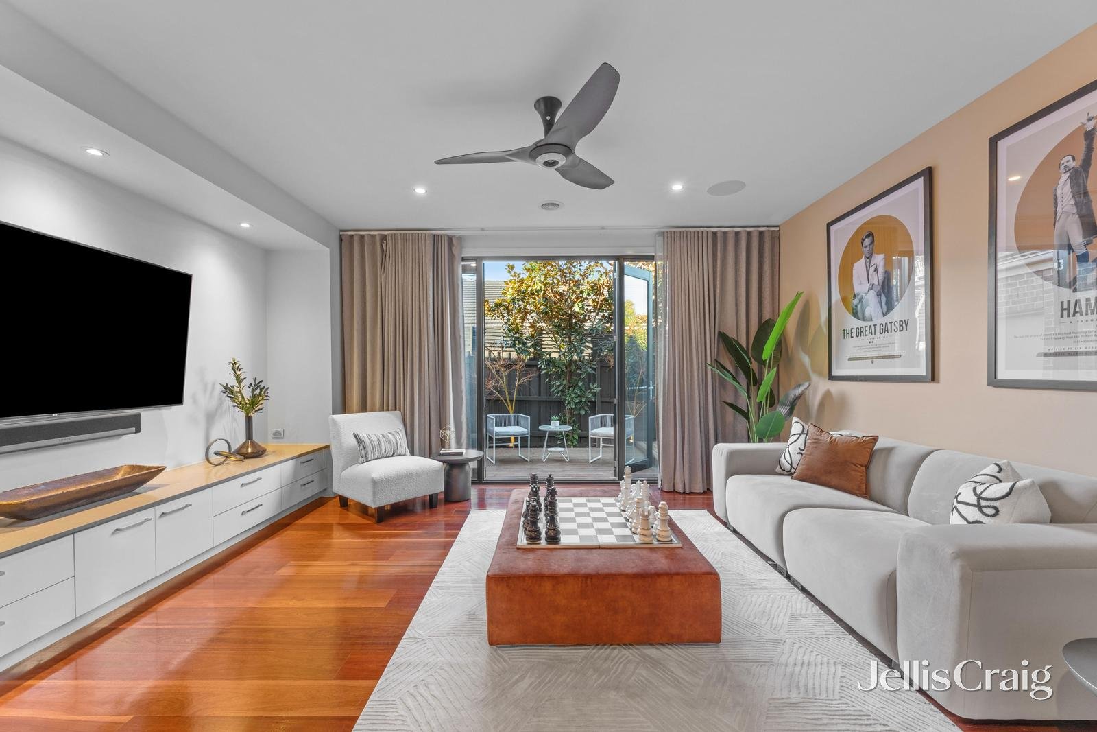 42 Highvale Road, Glen Waverley image 10