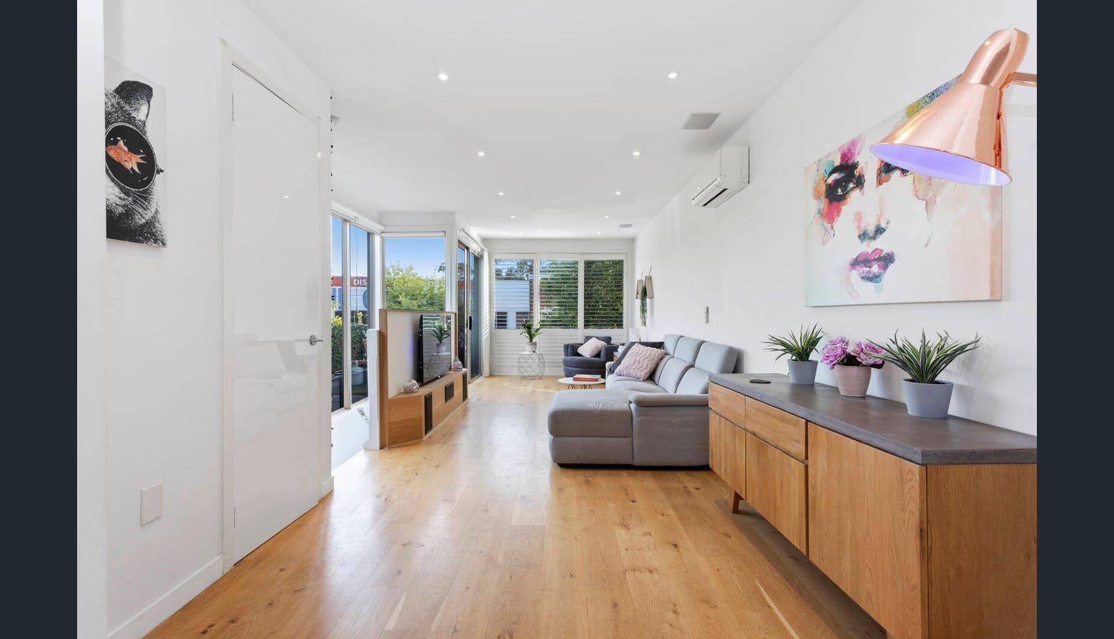 Property Gallery Thumbnail 4
