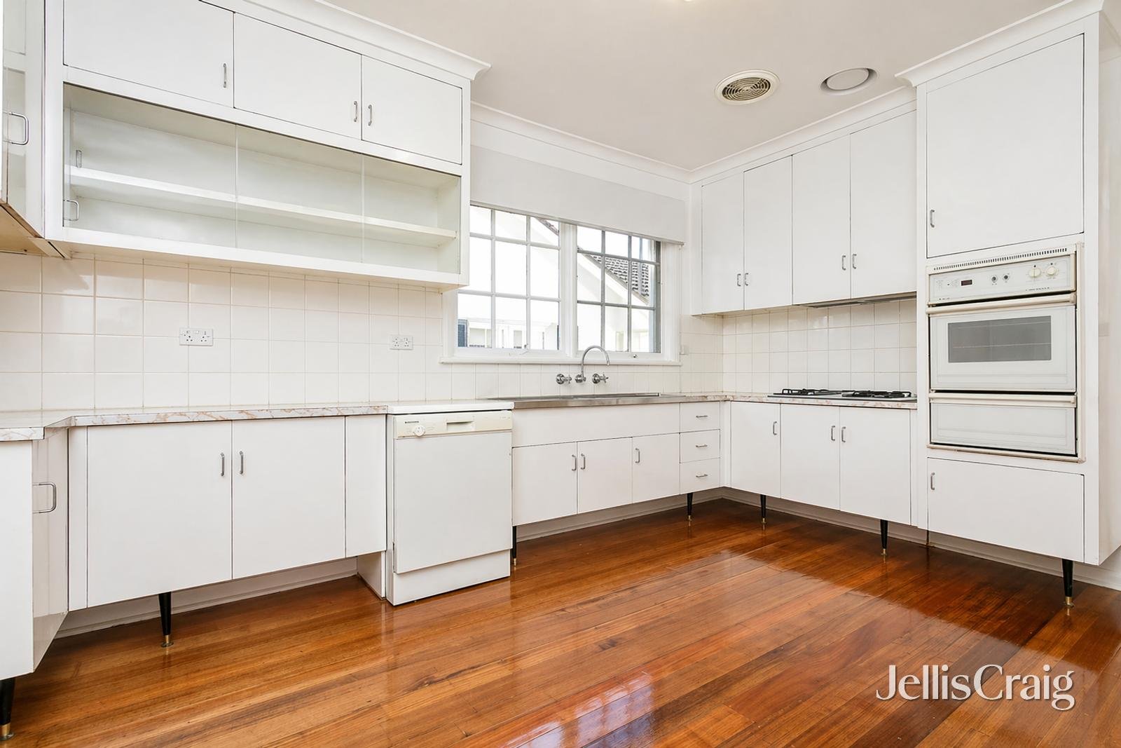 4/2 Jersey Street, Balwyn image 4