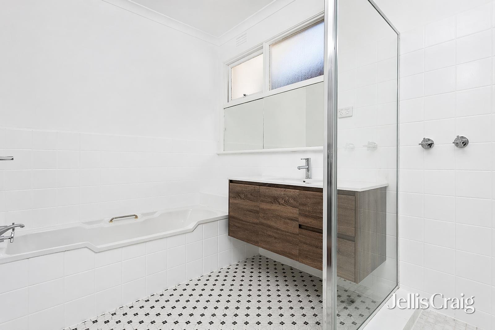 4/2 Jersey Street, Balwyn image 6