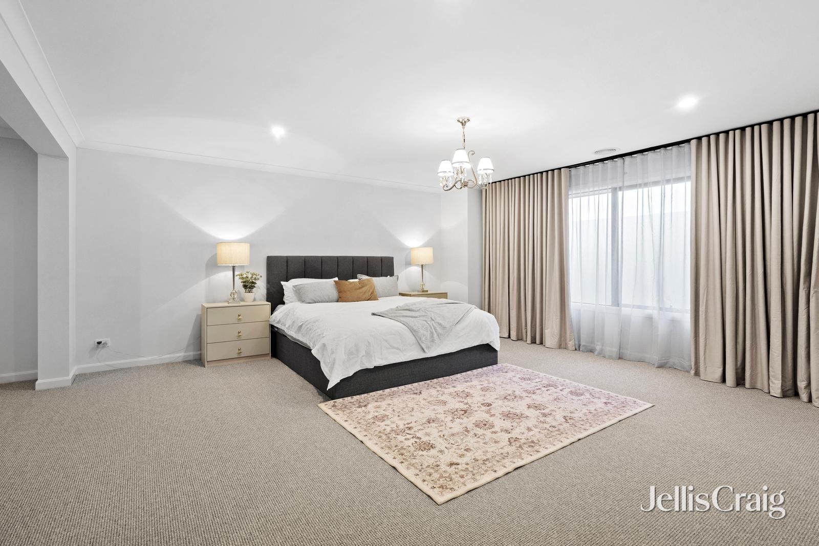 42 Joyce Avenue, Glen Waverley image 11