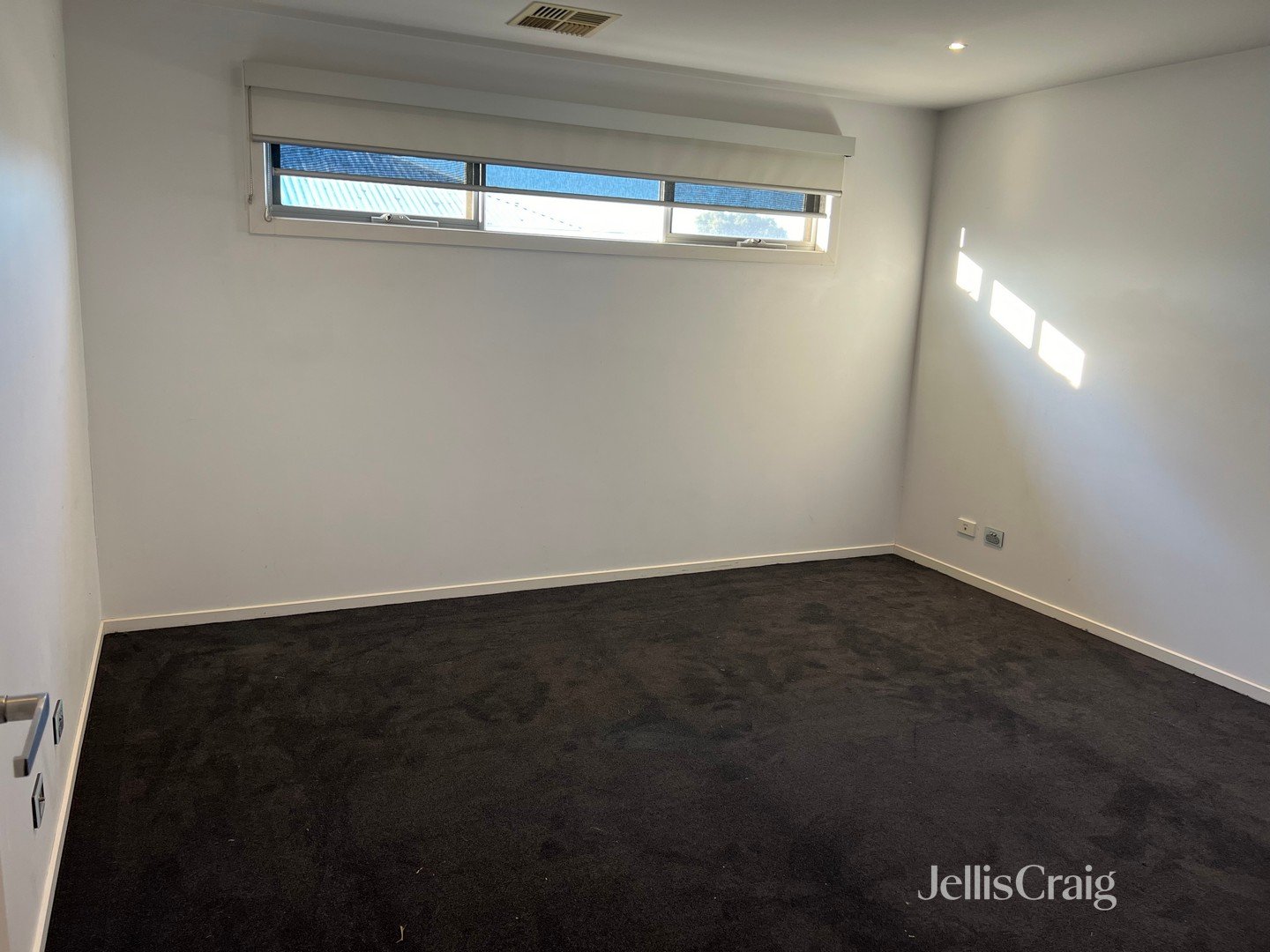 42 Junction Street, Newport image 9