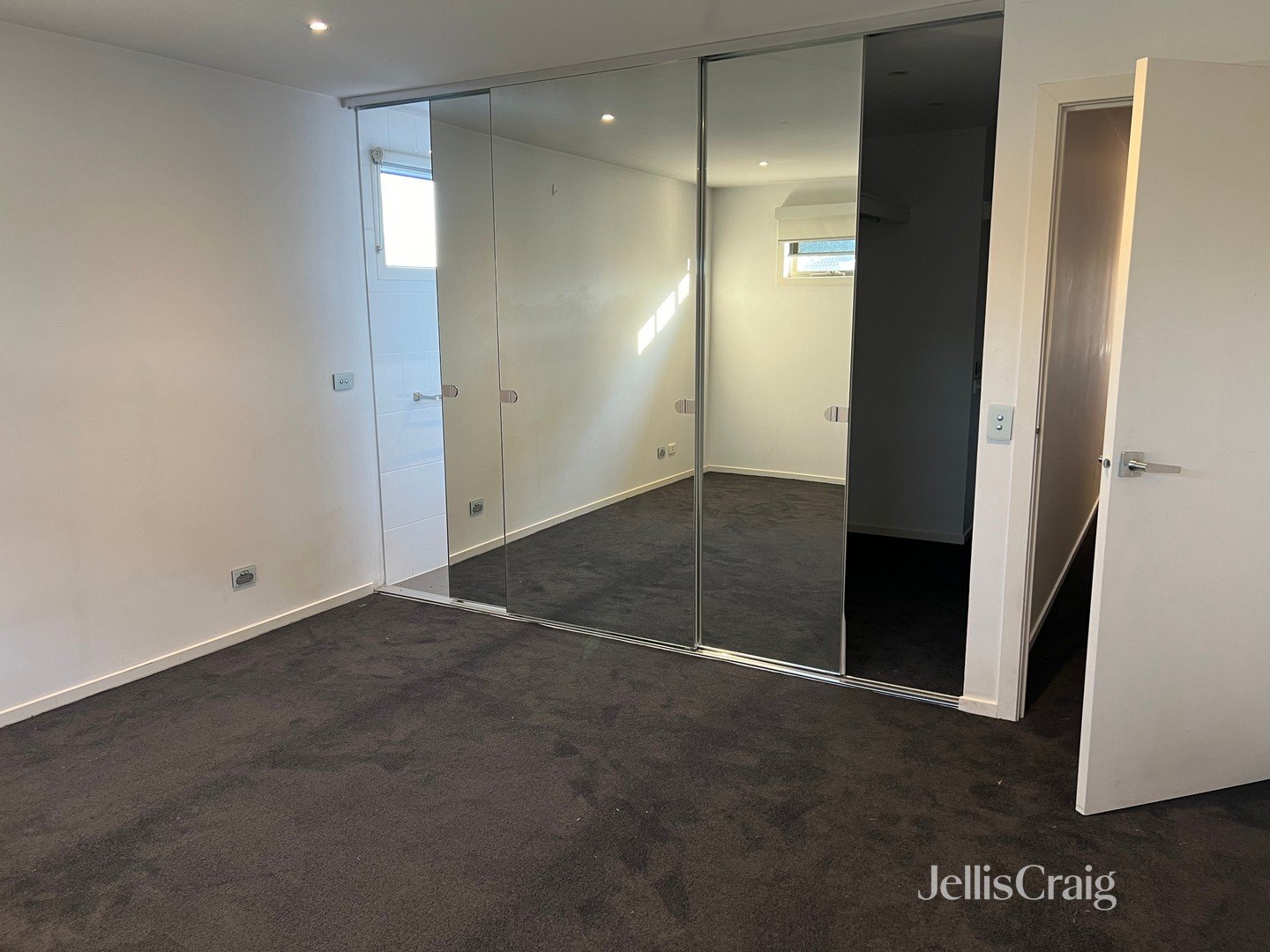 42 Junction Street, Newport image 10
