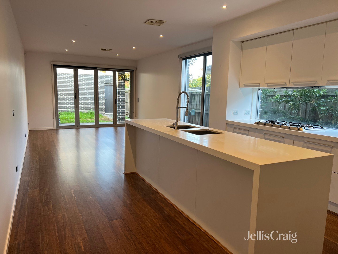 42 Junction Street, Newport image 3
